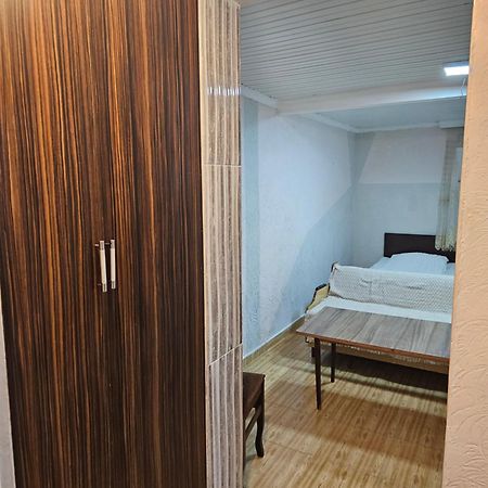 Guest House 2 Floor Batumi Ngoại thất bức ảnh