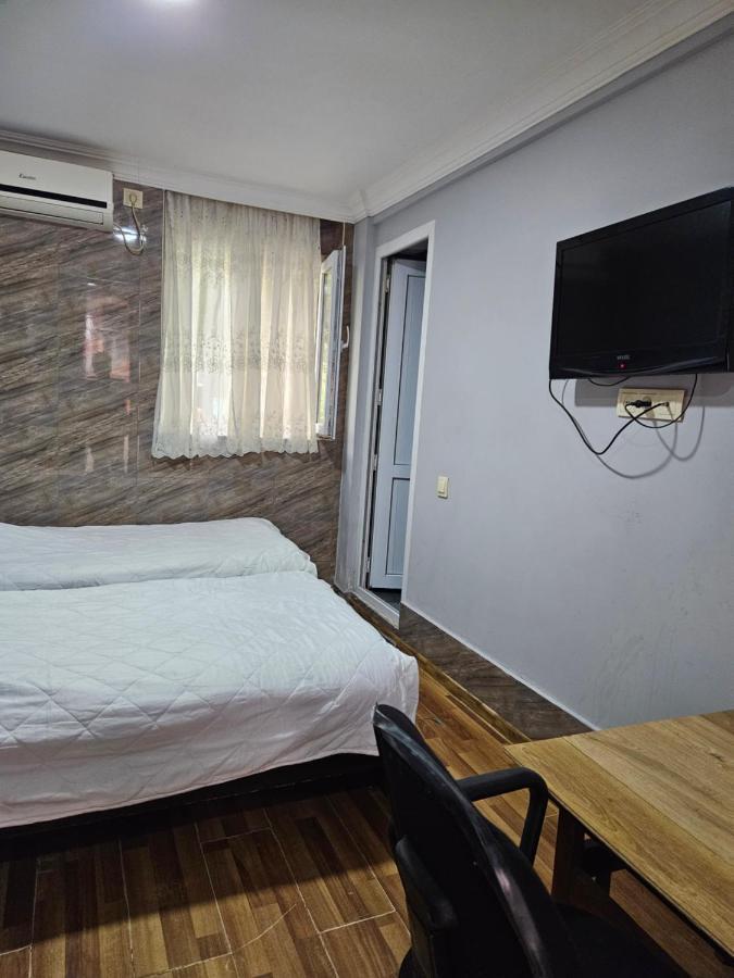 Guest House 2 Floor Batumi Ngoại thất bức ảnh