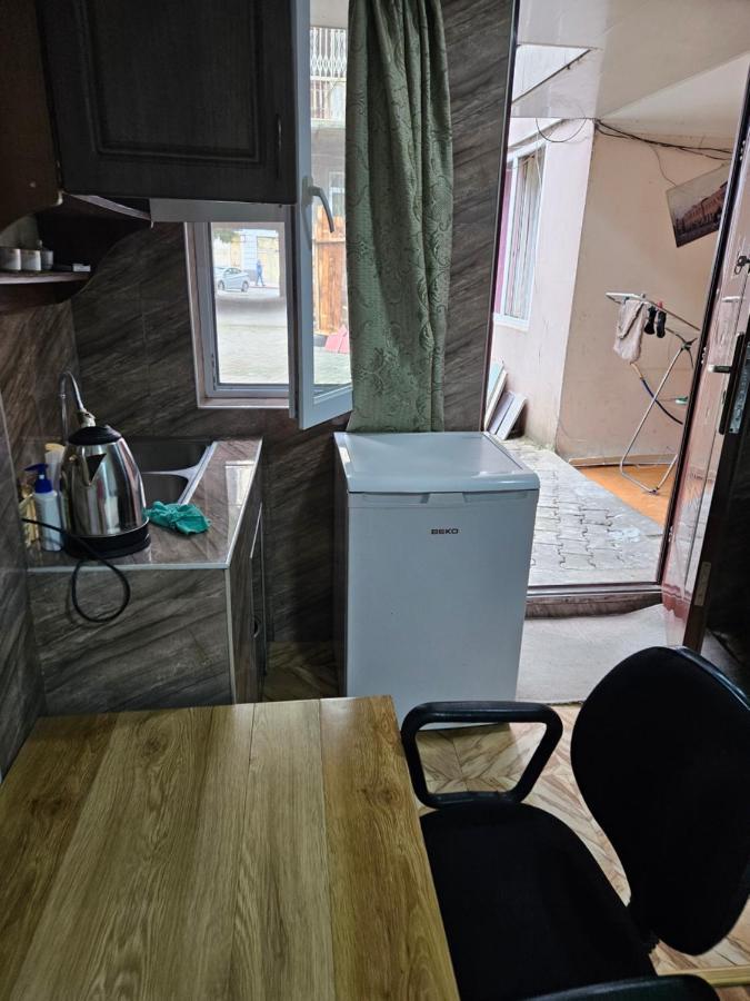 Guest House 2 Floor Batumi Ngoại thất bức ảnh