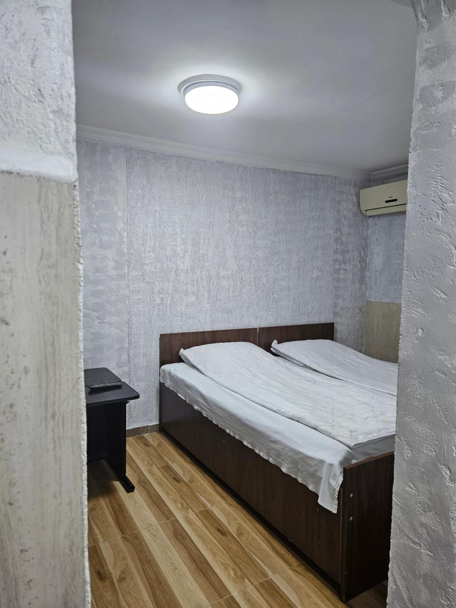 Guest House 2 Floor Batumi Ngoại thất bức ảnh