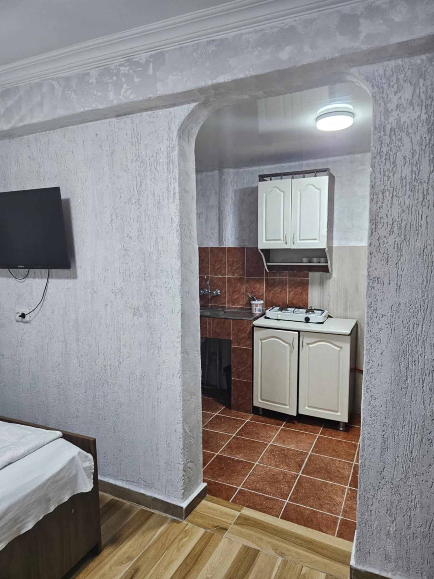 Guest House 2 Floor Batumi Ngoại thất bức ảnh