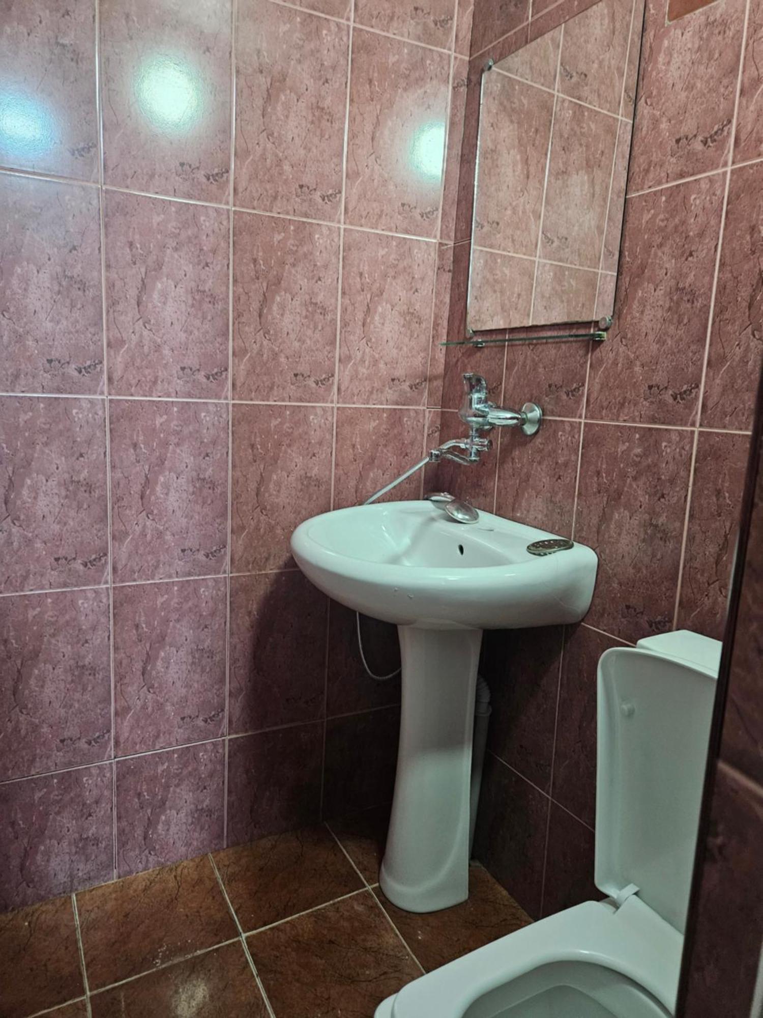 Guest House 2 Floor Batumi Ngoại thất bức ảnh