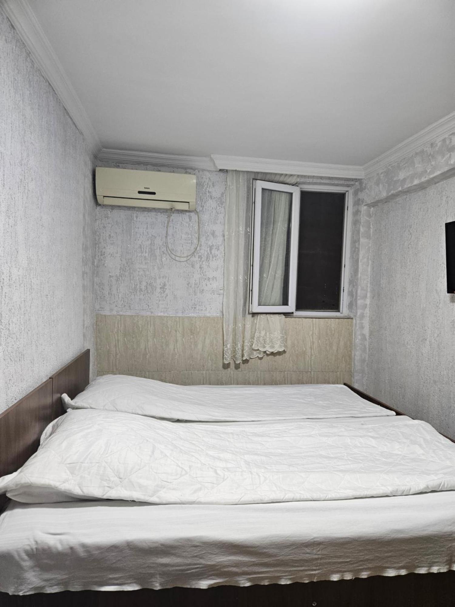 Guest House 2 Floor Batumi Ngoại thất bức ảnh